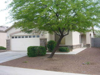613 Rio Vista Ln, Avondale, AZ 85323-2563
