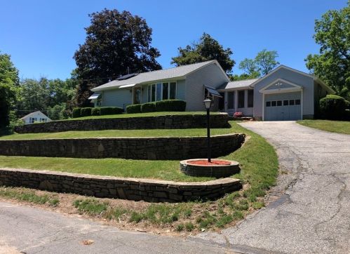 23 Highland Ave, Monson, MA 01057-1215