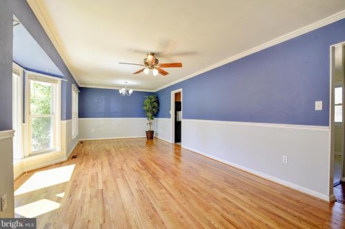 12974 Orleans St, Woodbridge, VA 22192-3707