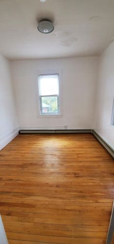 9 Depot St, Unity NH 03603-4683 exterior