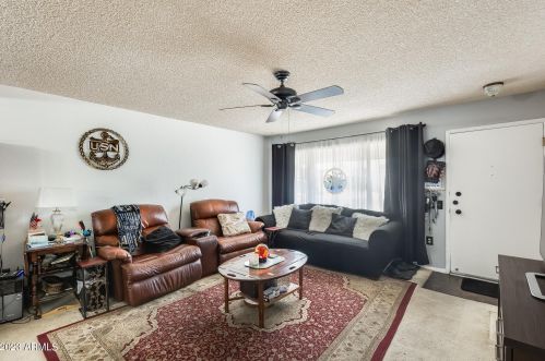 18602 132 Ave, Sun City AZ 85375-4502 exterior