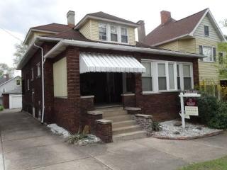 409 Green St, South Connellsville, PA 15425-4109