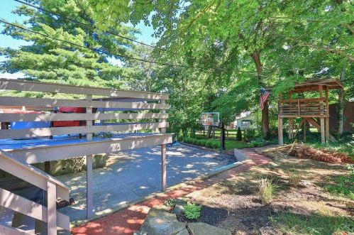 28 Pleasant Ridge Ave, Covington KY  41017-2812 exterior