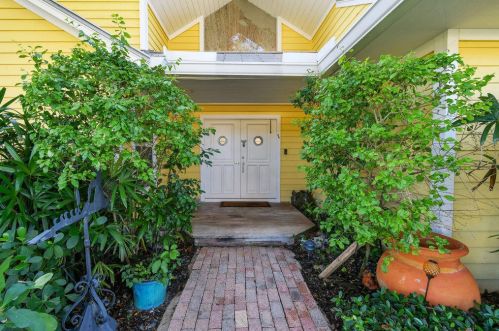2388 Palm Harbor Dr, West Palm Beach, FL 33410-2088