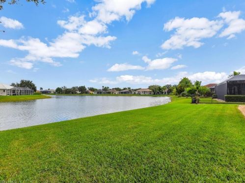 856 Grand Rpd Blvd, Naples FL 34120-4429 exterior