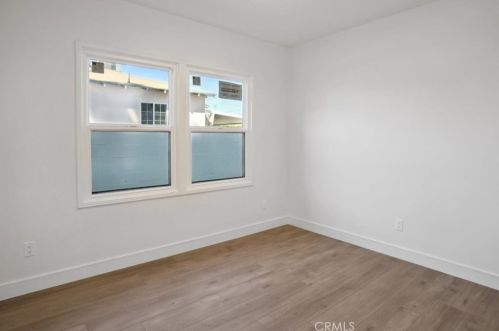 8042 Irvine Ave, North Hollywood CA  91605-1646 exterior