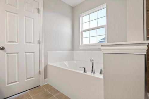 10188 Sentry Dr, Dyer IN  46373 exterior