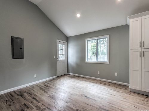 48 Shaw Ave, Islip Manor NY  11751-2420 exterior