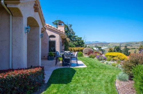 230 Phelan Ranch Way, Pismo Beach CA  93420-5525 exterior