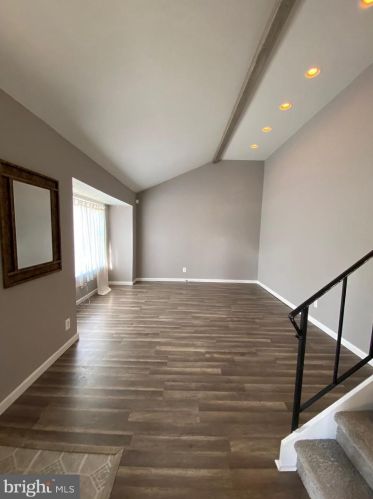 241 Capital Dr, West Deptford NJ  08051-1247 exterior