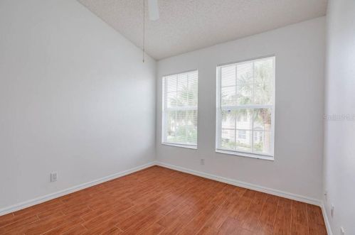 554 Black Lion Dr, Saint Petersburg FL  33716-3472 exterior