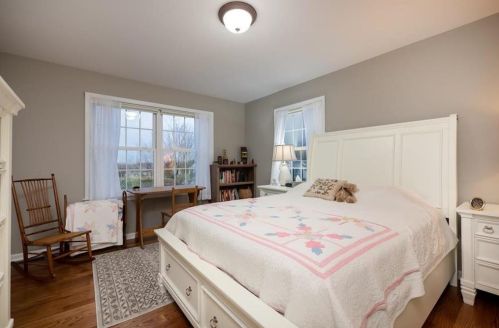 4721 Reston Dr, Easton PA  18040-6756 exterior