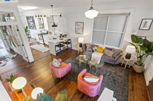 1788 8th St, Oakland, CA 94607-1161