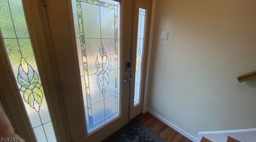 3 Edgewood Rd, Parsippany NJ  07834-2106 exterior