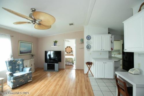 949 Wren Cir, Sebastian FL  32976-7508 exterior