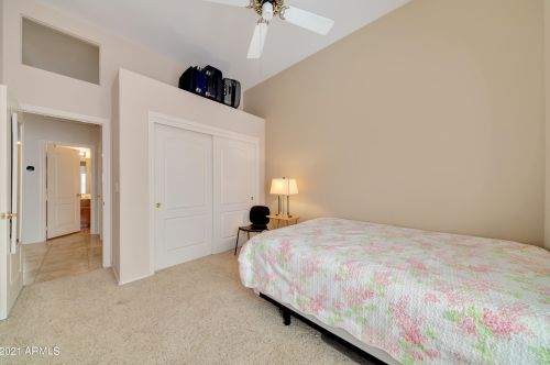 16010 13 Pl, Phoenix AZ 85042-5664 exterior