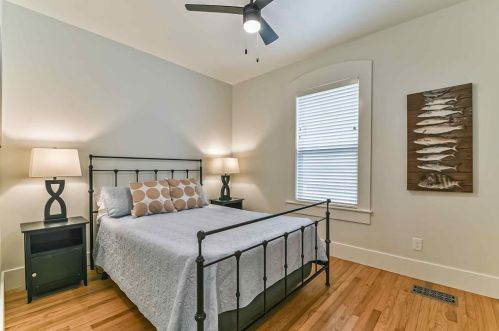 1408 26 St, Galveston TX 77550-7815 exterior