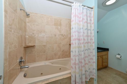 550 68, Milwaukee WI 53214-0016 exterior