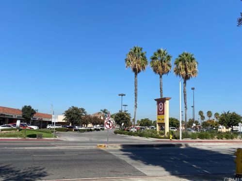 5101 Lindsey Ave, Pico Rivera CA  90660-2732 exterior