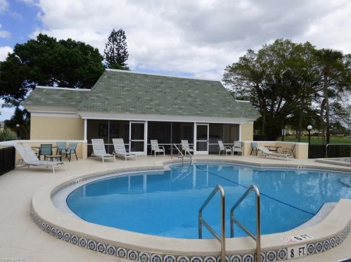 2 Plz Ct, Lehigh Acres FL exterior