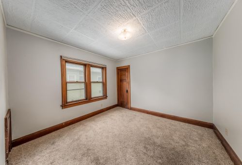 8315 Portland Ave, Milwaukee WI 53213-3017 exterior