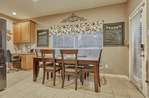 79 Knightsbridge Dr, Conroe TX 77385-3451 exterior