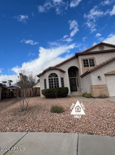 13244 Ocotillo Ln, Sun City, AZ 85374-5252