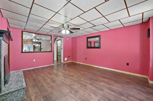 3322 Spring Garden Rd, Pittsburgh, PA 15212-1254