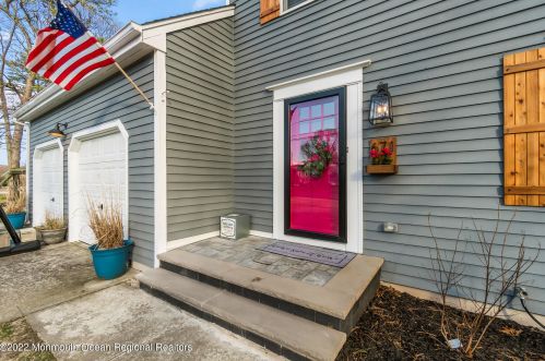 671 Thoroughfare Rd, Bricktown NJ  08723 exterior