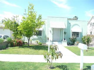 332 Orange Ave, Rialto CA  92376-5822 exterior