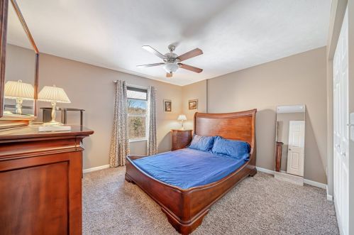 612 Whispering Pines Dr, Gibsonia PA  15044-7854 exterior