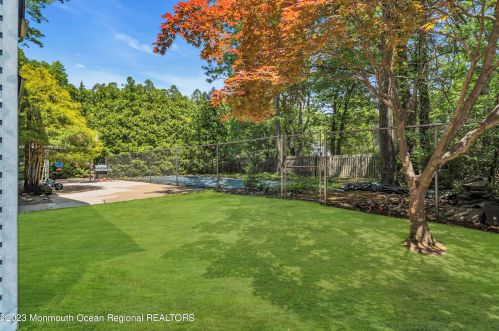 955 Hearthstone Dr, Lakewood NJ  08701-5513 exterior