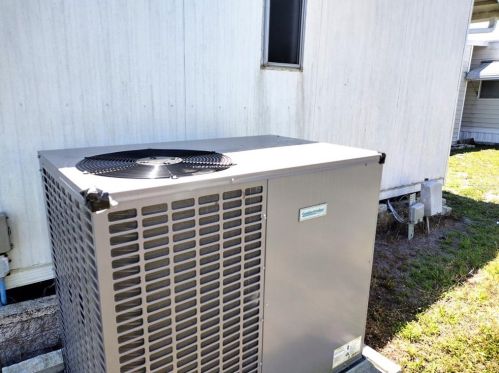 82307 1st Ave, Pinellas Park FL  33781-1732 exterior