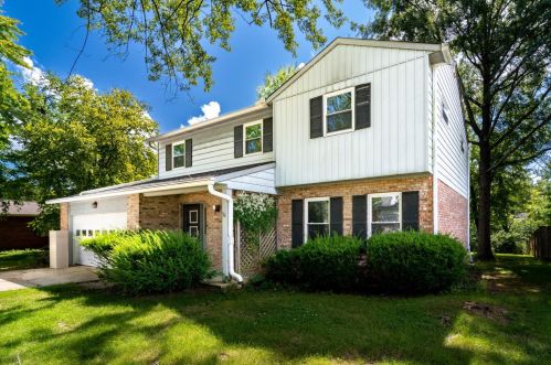 8511 Coran Dr, Cincinnati, OH 45255-3222
