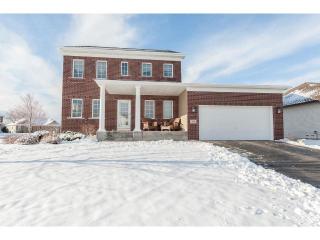 404 Wedgewood Cir, Hudson WI  54016-7752 exterior