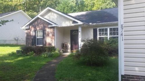8741 Old Potters Rd, Charlotte, NC 28269-0948