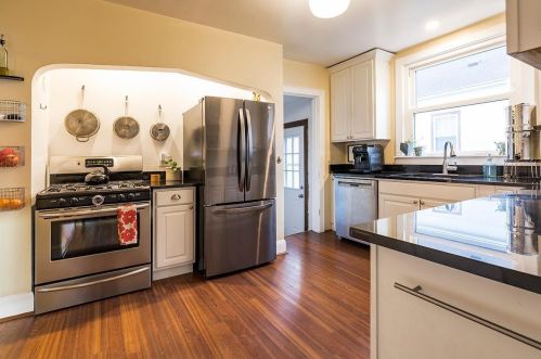 2247 Mckinley St, Minneapolis MN 55418-4009 exterior