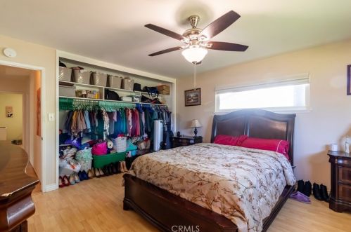 521 Sunnyside Ave, Redlands CA  92373-5635 exterior