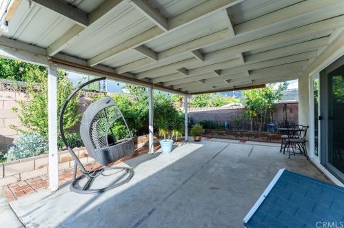 6155 Goshen St, Simi Valley CA 93063-3723 exterior