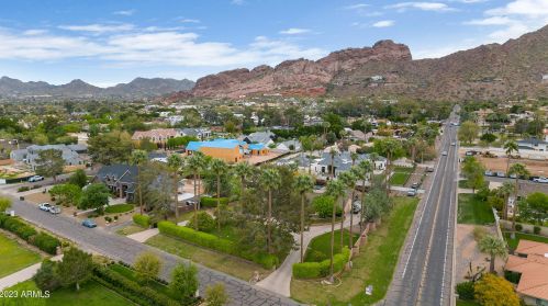 4950 Exeter Blvd, Phoenix AZ  85018-2943 exterior