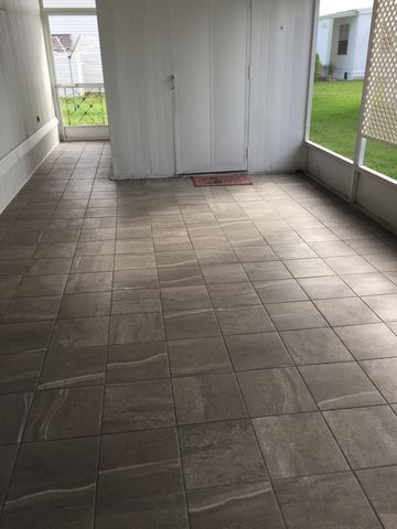 2044 Manoa Dr, Tarpon Springs, FL 34691-3614