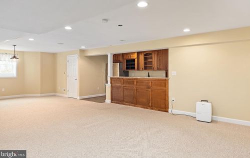 7905 Waterford Dr, Spotsylvania VA  22551-2204 exterior