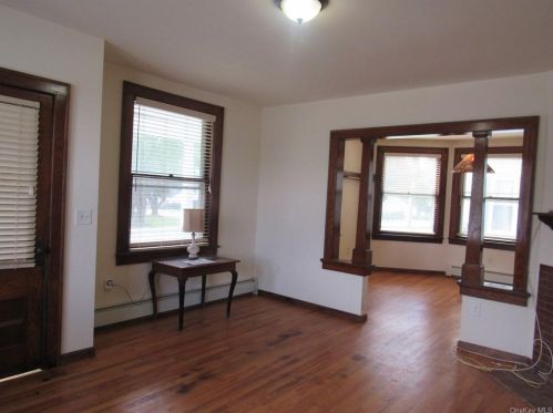 159 South St, Middletown NY  10940-6525 exterior