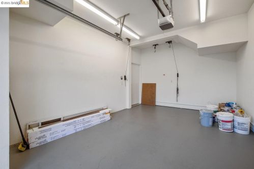 403 41st St, Oakland CA 94609-2689 exterior