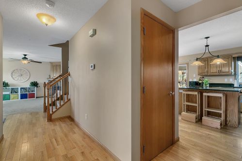 1905 Grizzly Ln, Sartell MN  56377-2070 exterior