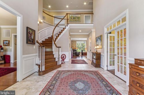 8373 Pedigrue Ct, Gainesville VA  20155-3240 exterior