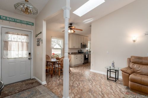 2033 Brewster Dr, Deltona FL  32738-9597 exterior