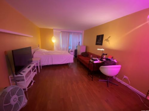 164-20 Highland Ave, Jamaica, NY 11432-3434
