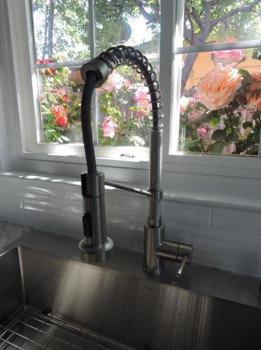 6577 Melrose Dr, North Highlands CA  95660-4378 exterior