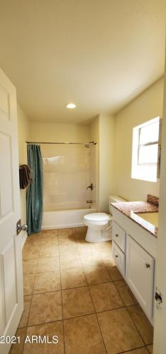 5547 State Ave, Glendale AZ  85301-1952 exterior